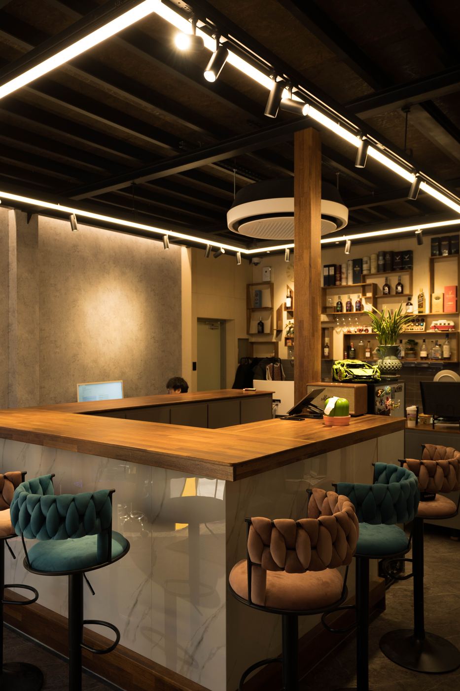 라운지 바 전경